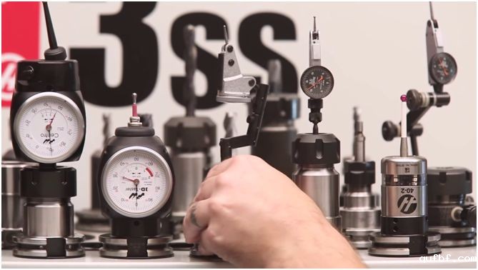 用打表找到孔中心？对，你没看错！