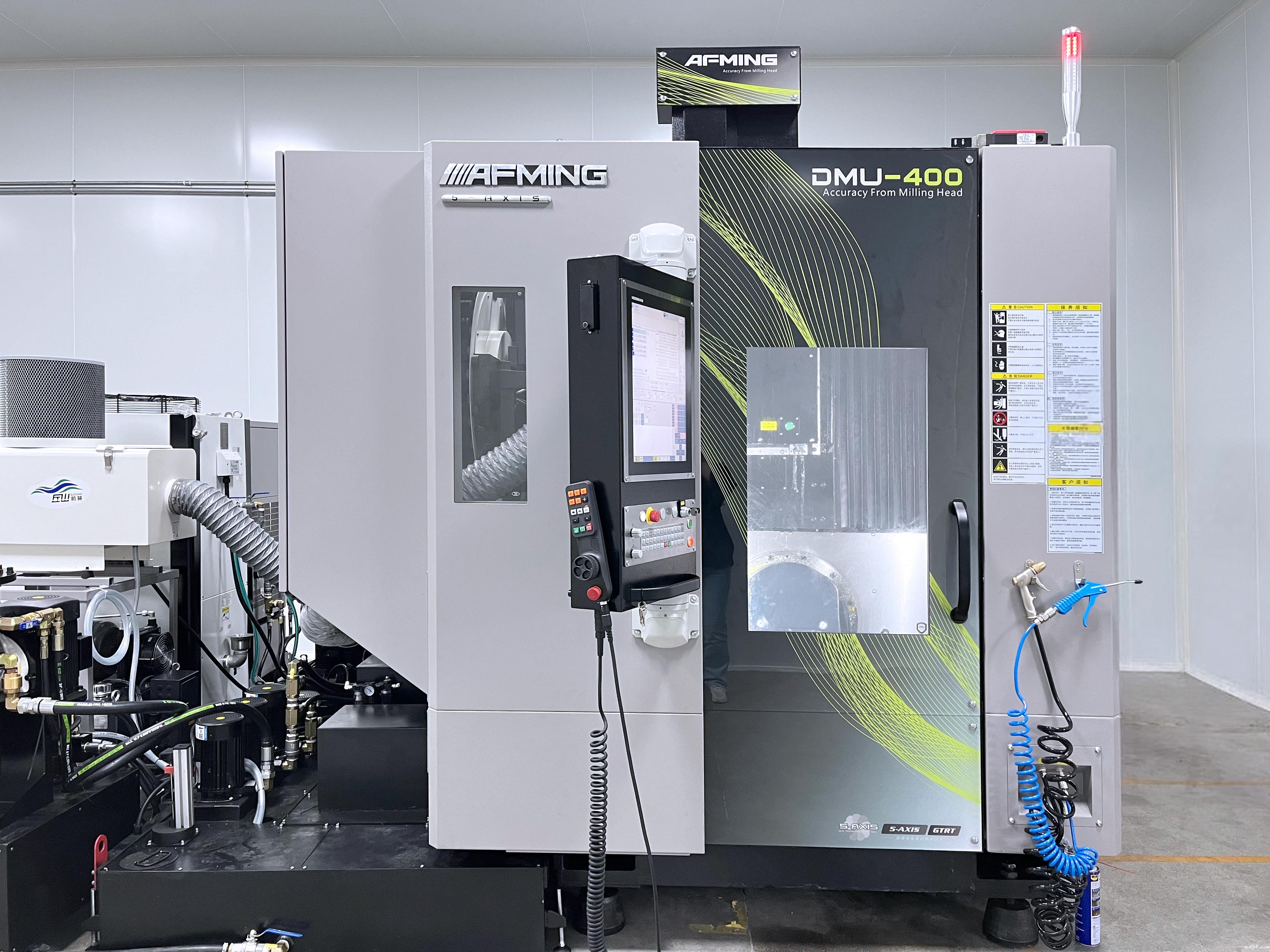 五轴新设备-ys.jpg